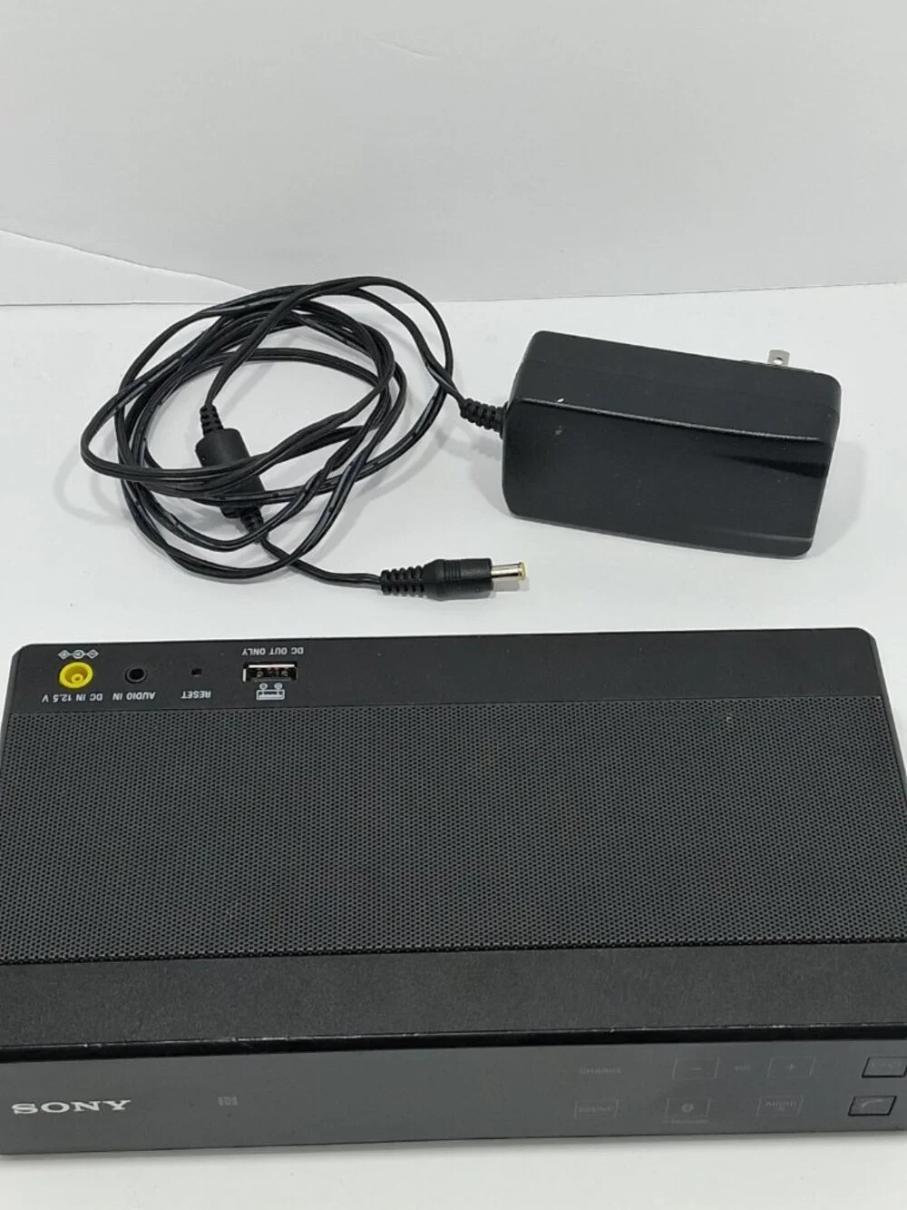 Sony SRS-X5 Portable Personal Audio System Bluetooth Speaker With Charger